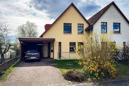 Charmantes Einfamilienhaus in ruhiger Wohnlage - Staufenberg Lutterberg