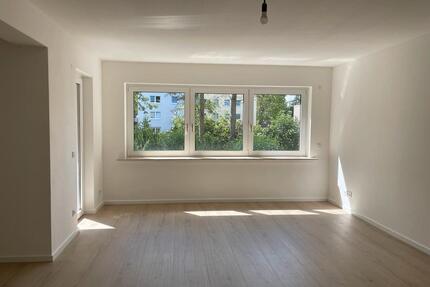 Kernsanierte 3-Zimmer-Wohnung im EG mit Balkon und Garage - Unna Alte Heide