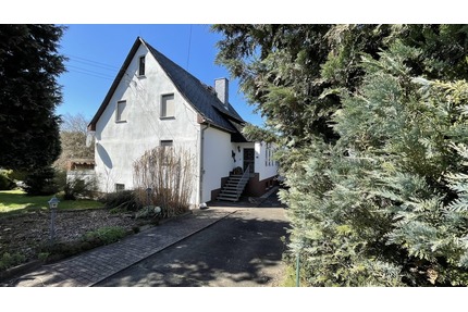 Großes Haus sucht junge Familie - Hohnstein Ehrenberg