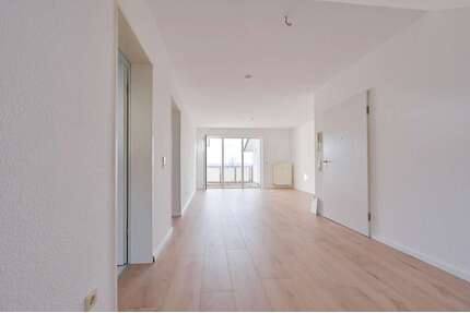 Wohnung zum Mieten in Hohenstein-Ernstthal 350,00 € 56.76 m²