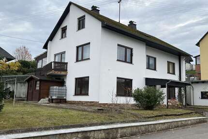 Haus zum Kaufen in Sankt Goar 230.000,00 € 210 m²