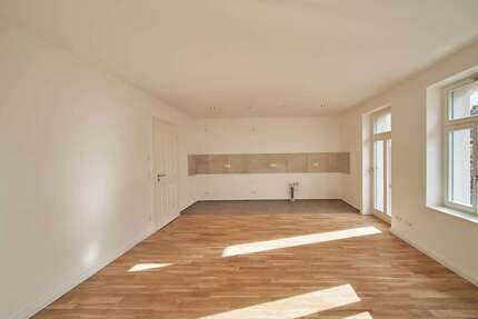 Wohnung zum Mieten in Leipzig 677,04 € 64.48 m²