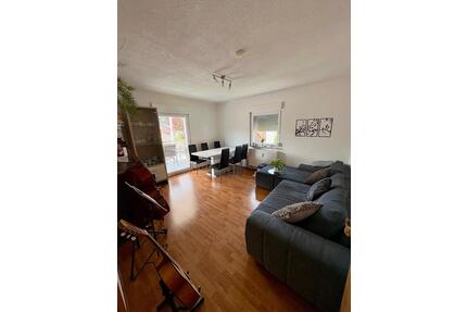 2 Zimmer Wohnung mit Balkon - 800,00&nbsp;EUR Kaltmiete, ca.&nbsp; 60,00&nbsp;m&sup2; in Plüderhausen (PLZ: 73655)