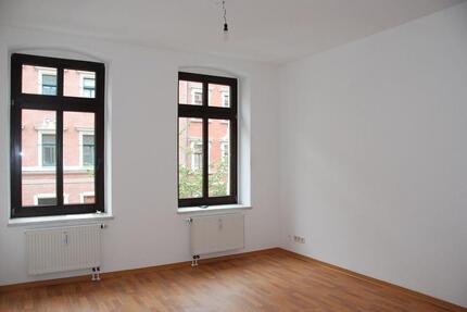 2-Raum-Altbauwohnung mit Wanne - 322,00&nbsp;EUR Kaltmiete, ca.&nbsp; 58,50&nbsp;m&sup2; in Chemnitz (PLZ: 09130) Hilbersdorf