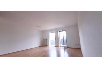 RESERVIERT Renovierte 2 Zimmer-Küche-Wannenbad-Wohnung - Otterberg