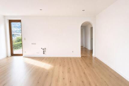 Helle, frisch renovierte 3-Zimmer-Wohnung mit ruhiger Südterrasse - Bad Kohlgrub