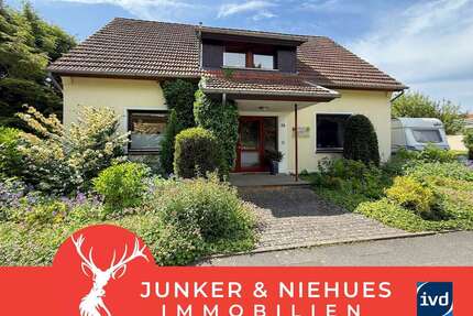 Haus zum Kaufen in Leopoldshöhe 390.000,00 € 195 m²