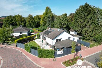 Reserviert - Modernisiertes Einfamilienhaus in Rodenberg - Großzügiges Wohnen mit Pool und Sauna