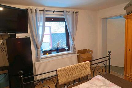 Eine Einzimmerwohnung - 550,00&nbsp;EUR Kaltmiete, ca.&nbsp; 18,00&nbsp;m&sup2; in Parsberg (PLZ: 92331)