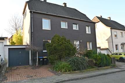 Haus zum Kaufen in Essen 175.000,00 € 72 m²