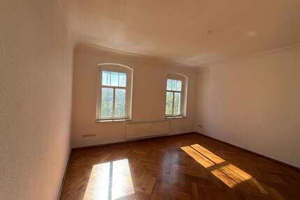 Wohnung zum Mieten in Reichenbach im Vogtland 299,00 € 73.65 m²