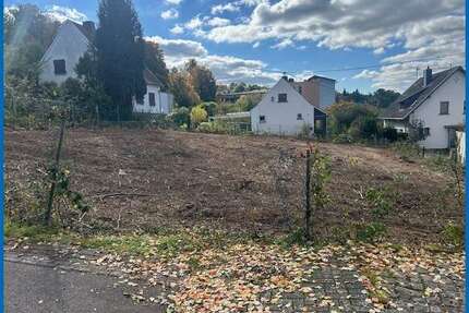 Grundstück zu verkaufen in Merzig 128.000,00 € 585 m²