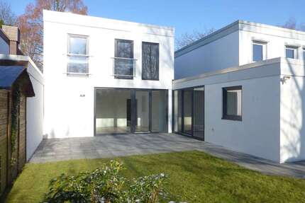 Haus zum Mieten in Hamburg 3.175,00 € 127 m²