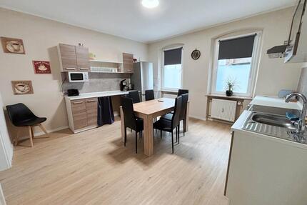 Haus mit 3 Wohneinheiten – ideal für Monteure & Firmen - Hof Christiansreuth