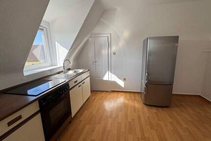 Preisgünstig und gepflegt! 2-Zimmer Wohnung, in zentraler Lage von Bad Rodach, Einbauküche inkl.!