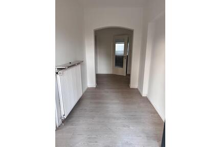 Moderne Erdgeschosswohnung mit Garten in Oldendorf 4 Zimmer