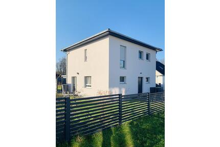 Idyllisches modernes Einfamilienhaus (4 Jahre) in Beeskow Stadt