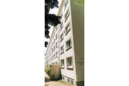 Wohnung zum Mieten in Zeitz 320,00 € 58 m²