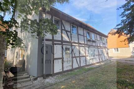 Haus zum Kaufen in Remlingen 85.000,00 € 164 m²