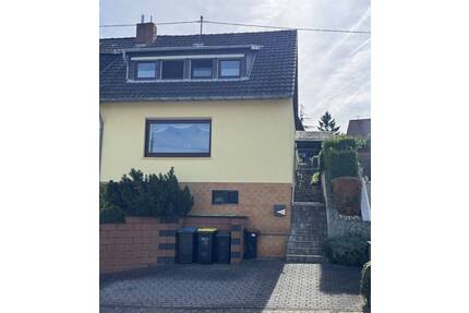 Gemütliches Einfamilienhaus mit Terrasse, Garten und Stellplatz in guter Wohnlage von Vallendar