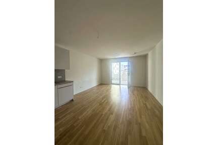 Wohnung zum Mieten in Berlin 1.611,00 € 89.48 m²