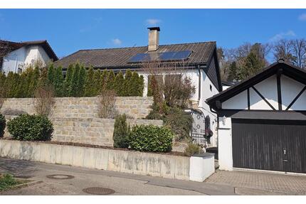 Traumhaftes Einfamilienhaus mit Einliegerwohnung Haus - Knittlingen