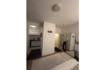 Ein Zimmer Wohnung Kiel in sehr zentraler Lage - Anfrage stop