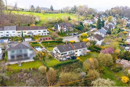 Perfekte Kombination aus Natur & Komfort: Doppelhaushälfte mit Pool & Einliegerwohnung - Lörrach