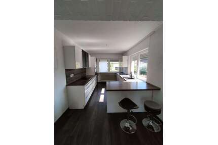 Haus zum Kaufen in Hofweier 649.000,00 € 246 m²