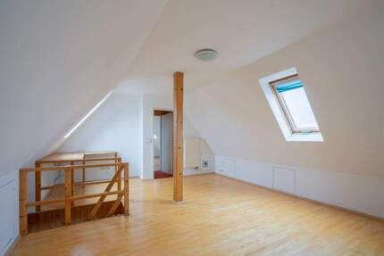 Familientraum Maisonette Wohnung mit Dachterrasse in Ost-Nbg!!! - Nürnberg Zerzabelshof