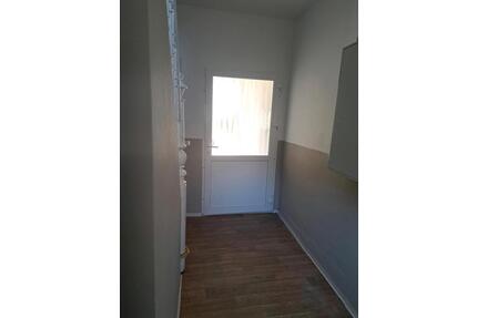 4-Raum Etagenwohnung - 470,00&nbsp;EUR Kaltmiete, ca.&nbsp; 85,00&nbsp;m&sup2; in Nienburg (Saale) (PLZ: 06429)