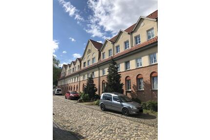 Wunderschöne 3-Raum-Wohnung mit Einbauküche und Gartenanteil - Quedlinburg