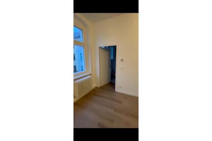 1 Zimmer Berlin - 5.000,00&nbsp;EUR Kaltmiete, ca.&nbsp; 45,00&nbsp;m&sup2; in Berlin (PLZ: 13507) Reinickendorf