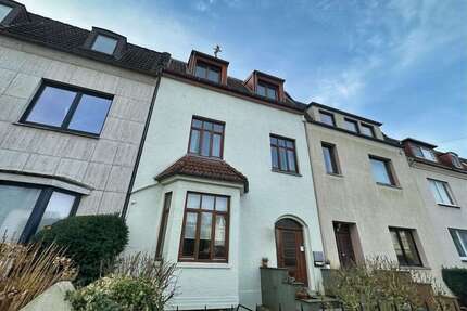 Haus zum Kaufen in Bremerhaven 198.000,00 € 196 m²