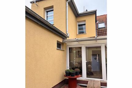 Charmantes Reihenmittelhaus in Aken! Ohne Käuferprovision! - Aken (Elbe)