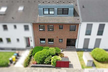 Haus zum Kaufen in Düsseldorf Benrath 980.000,00 € 182.37 m²