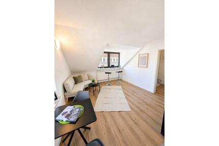 Stuttgart-West is calling! - 1.050,00&nbsp;EUR Kaltmiete, ca.&nbsp; 32,00&nbsp;m&sup2; in Stuttgart (PLZ: 70197) Stuttgart-West