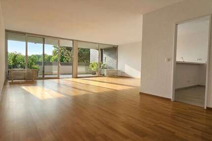 Wohnung zum Kaufen in Düsseldorf 635.000,00 € 127 m²