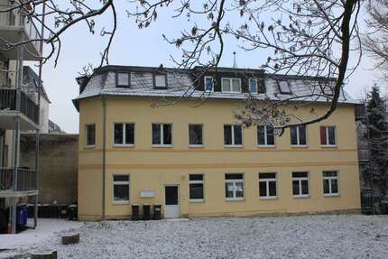 Wohnung zum Kaufen in Zwickau 63.000,00 € 75.23 m²