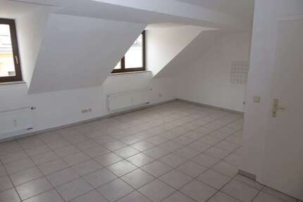 Wohnung zum Mieten in Chemnitz 175,00 € 26.69 m²