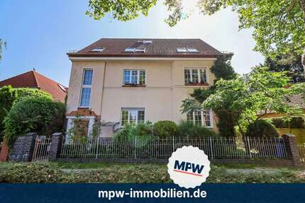 Haus zum Kaufen in Berlin 897.000,00 € 401.51 m²