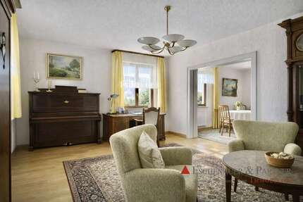 Haus zum Kaufen in Eberbach 375.000,00 € 220 m²