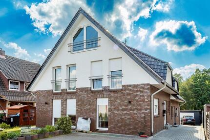 Moderne Doppelhaushälfte in zentraler Lage von Stade