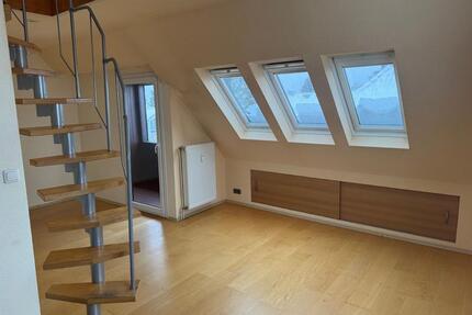 Studio-Wohnung 1 ZKB mit Loggia, ruhige Lage, tolle Aussicht - Oldenburg Bürgeresch