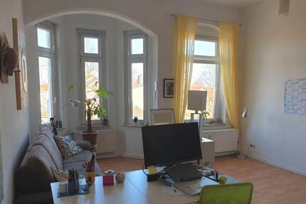 Rißmann-Villa: Sehr große 3-Raum-Wohnung - Genthin