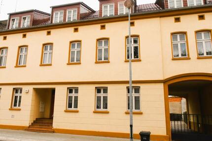 Hochwertige Dachgeschoßwohnung im Herzen von Roßlau - Dessau-Roßlau Brambach