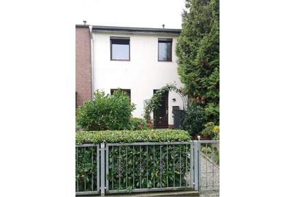 Charmantes Reihenmittelhaus mit Garten, Terrasse & Dachterrasse in gefragter Lage - Bremen Kattenturm