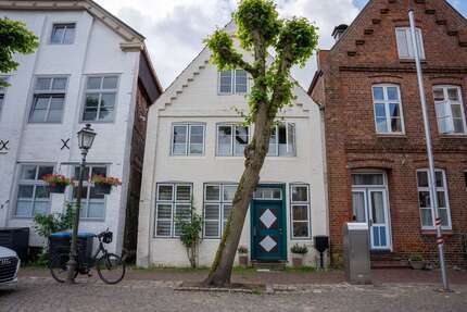 Haus zum Kaufen in Krempe 259.000,00 € 167.39 m²
