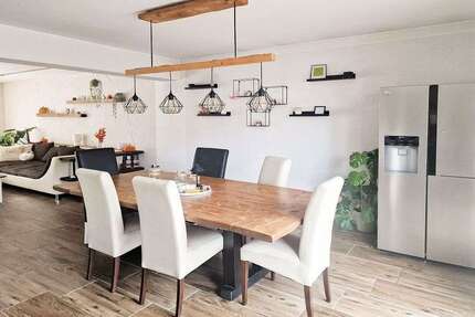 Haus zum Kaufen in Salzkotten 599.000,00 € 205 m²