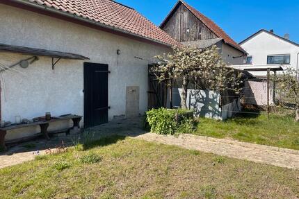 Haus mit vielen Nutzungdmöglichkriten, Imnenhof, Stellplätze, 3 - Weinheim